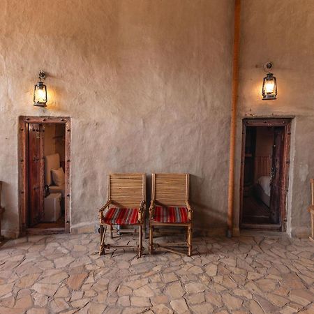 Antique Inn Nizwa Exteriör bild