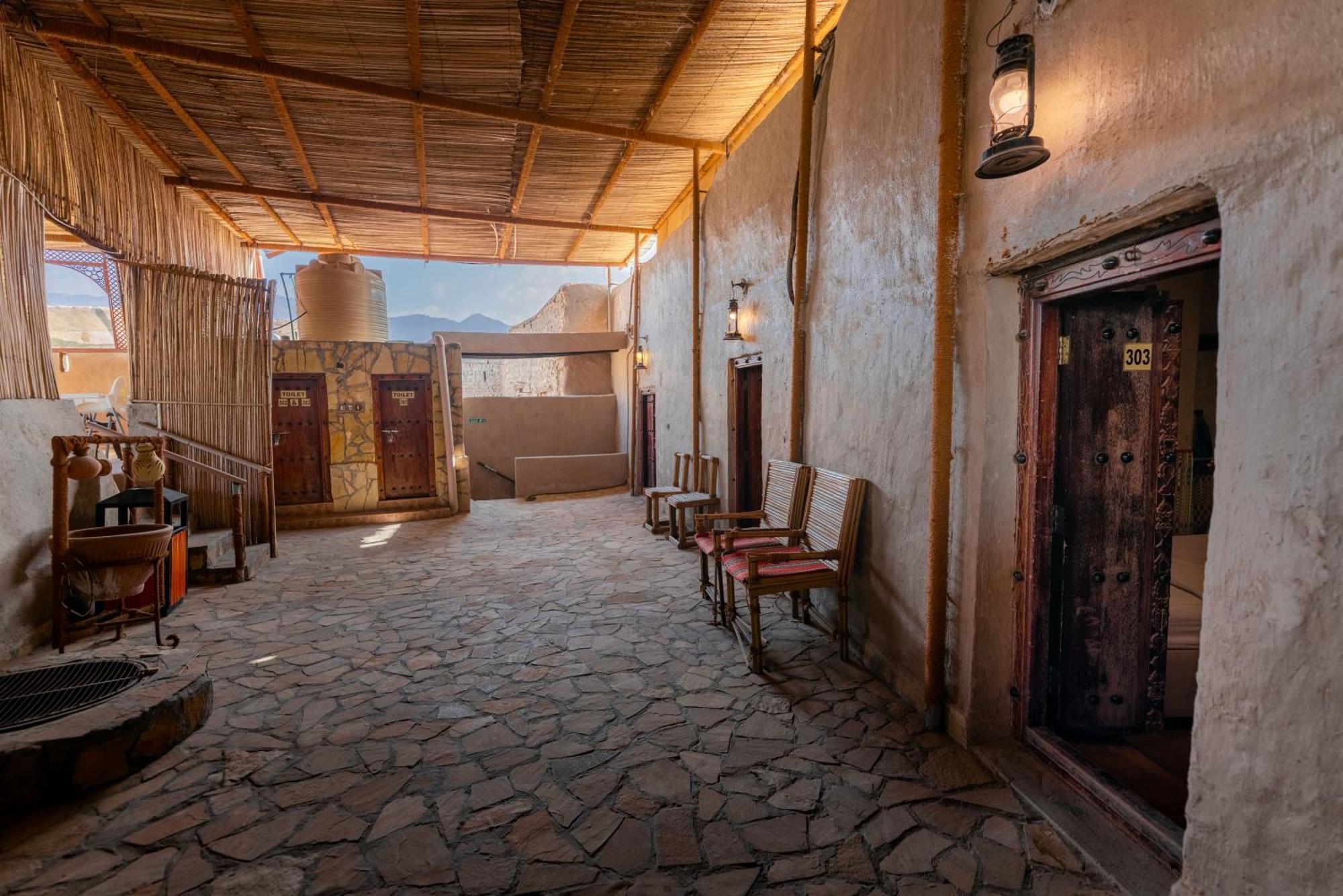 Antique Inn Nizwa Exteriör bild