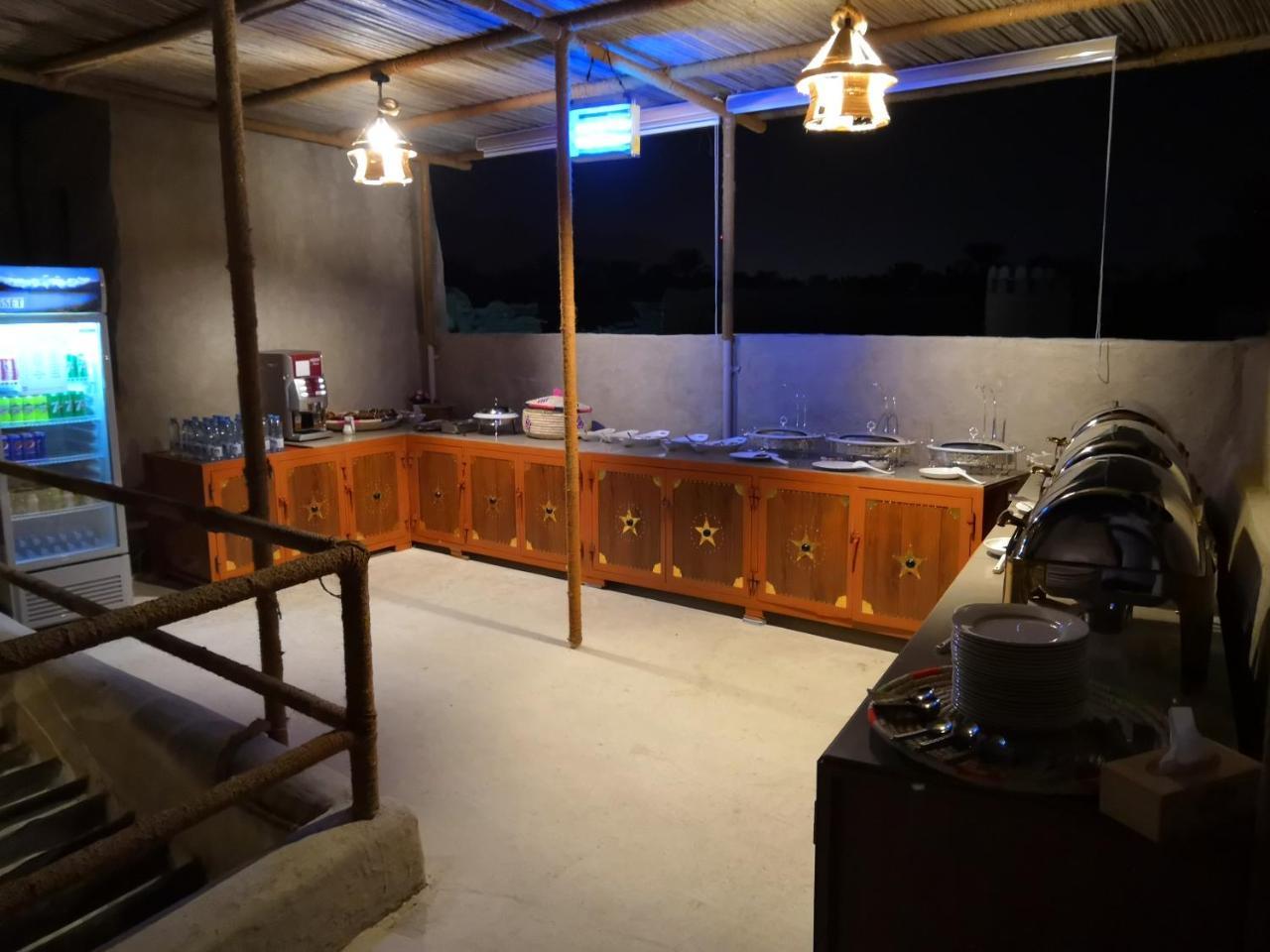 Antique Inn Nizwa Exteriör bild